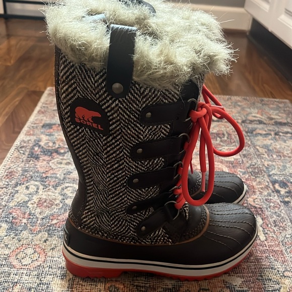 SOREL TOFINO Herringbone Boots - Picture 1 of 7